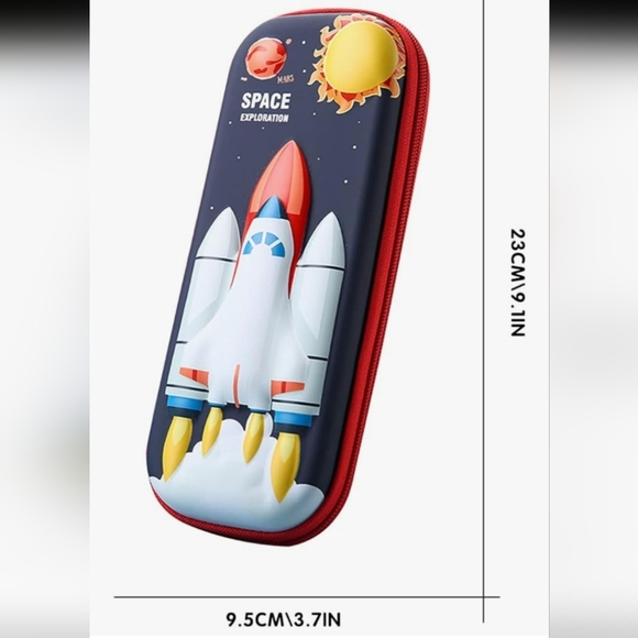 3D Space Exploration Rocket Pencil Case - Red and Blue - Picture 4 of 10